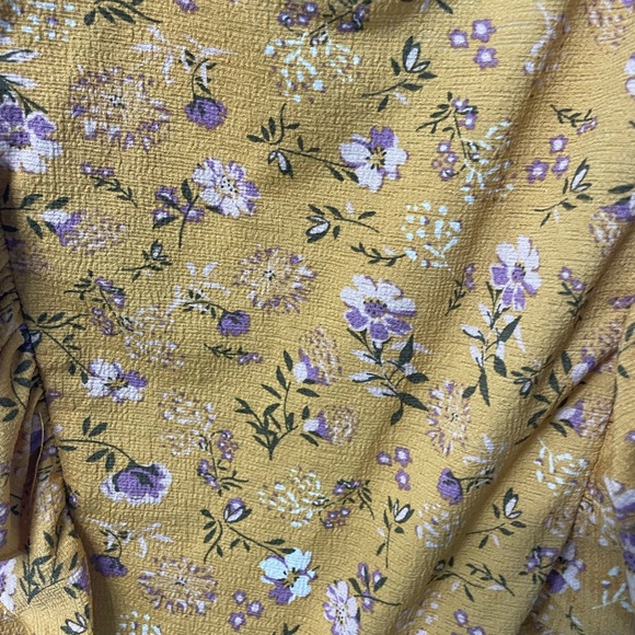 Floral Mustard Ruffle Top - Picture 3 of 4